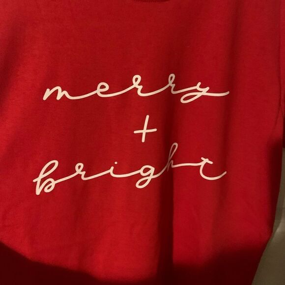 NWOT Merry + Bright “ Gildan Crewneck Cherry Red size L - Picture 3 of 5